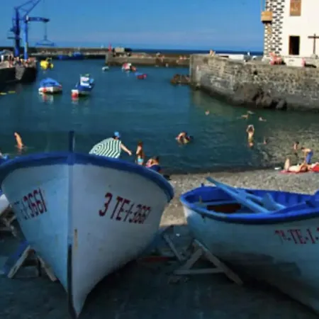 شقة Cozy Harbour View In *