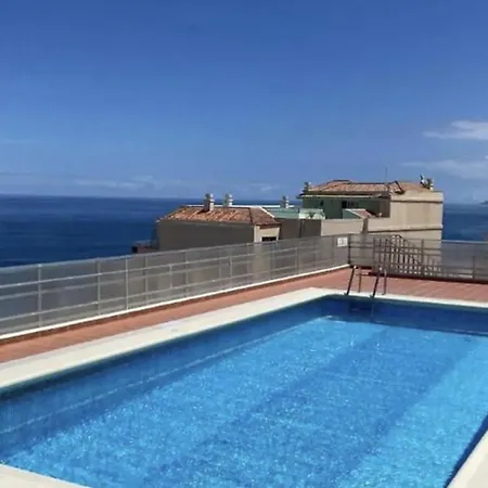 Cozy Harbour View In شقة